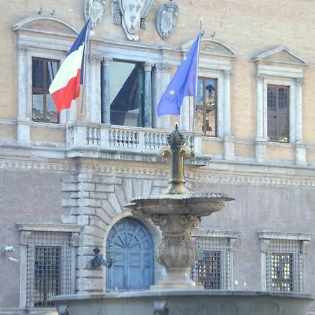 Campo De' Fiori *